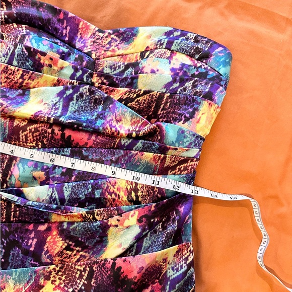 Multicolor Snake Pattern Mini Dress - Picture 7 of 8